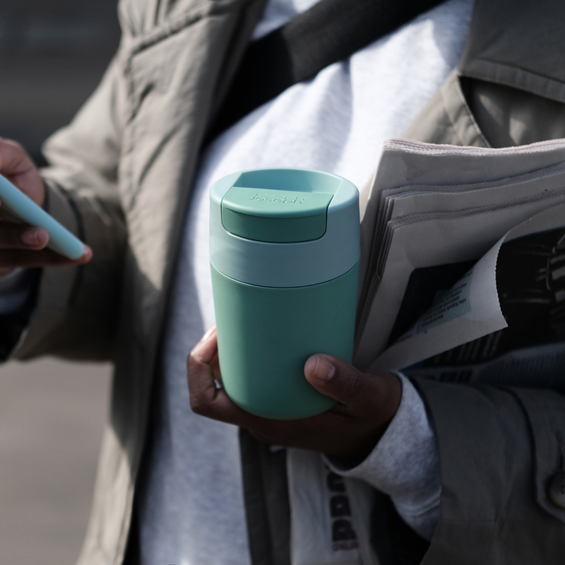Hrnek cestovní s hygienickým uzávěrem Sipp Travel Mug 81122, 340ml, zelený