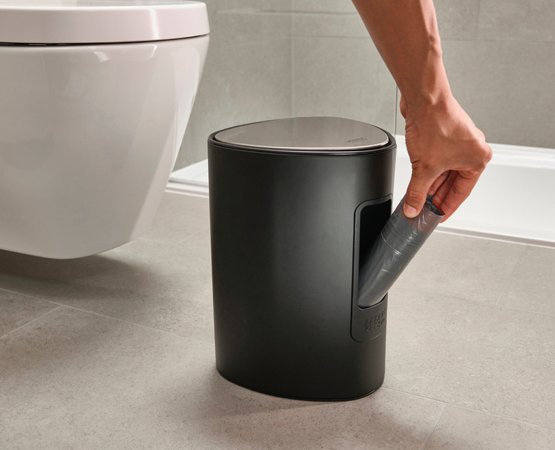 Pedálový odpadkový koš EasyStore Luxe 70595, 5L, černý