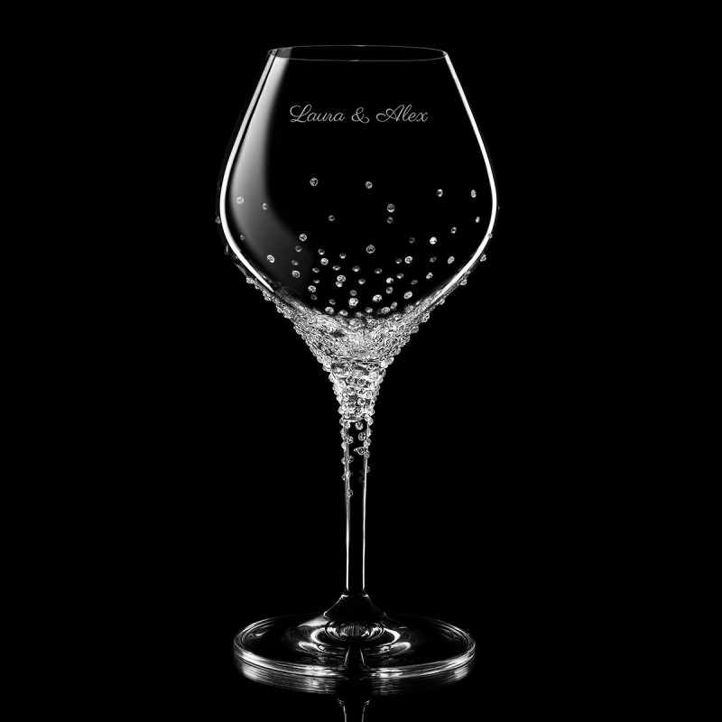 Křišťálové skleničky NEMESIS zdobené broušenými kameny Swarovski s možností GRAVÍROVÁNÍ