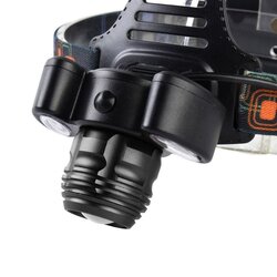 Nabíjecí čelovka HEADLIGHT se třemi světlomety a zoomem